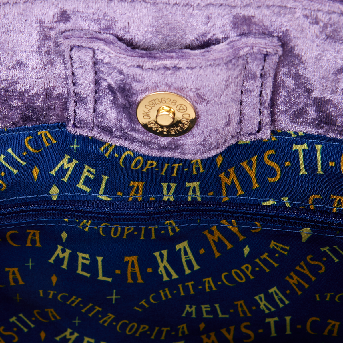 Hocus Pocus Velvet Crossbody Bag - US 9875