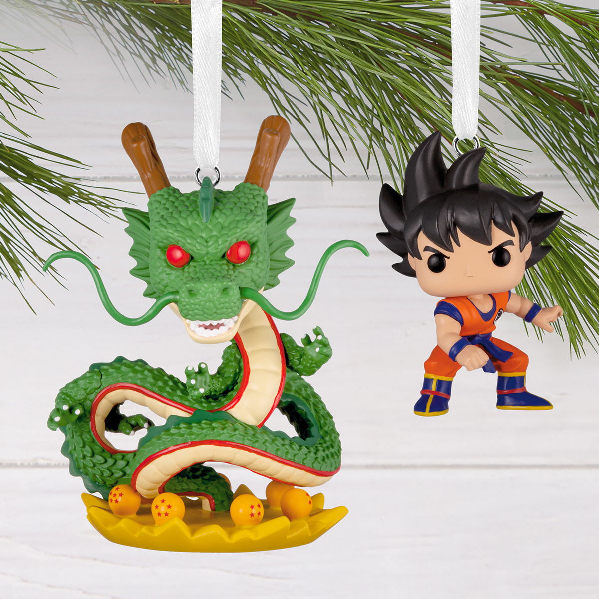 Shenron & Goku Ornament - US 2750