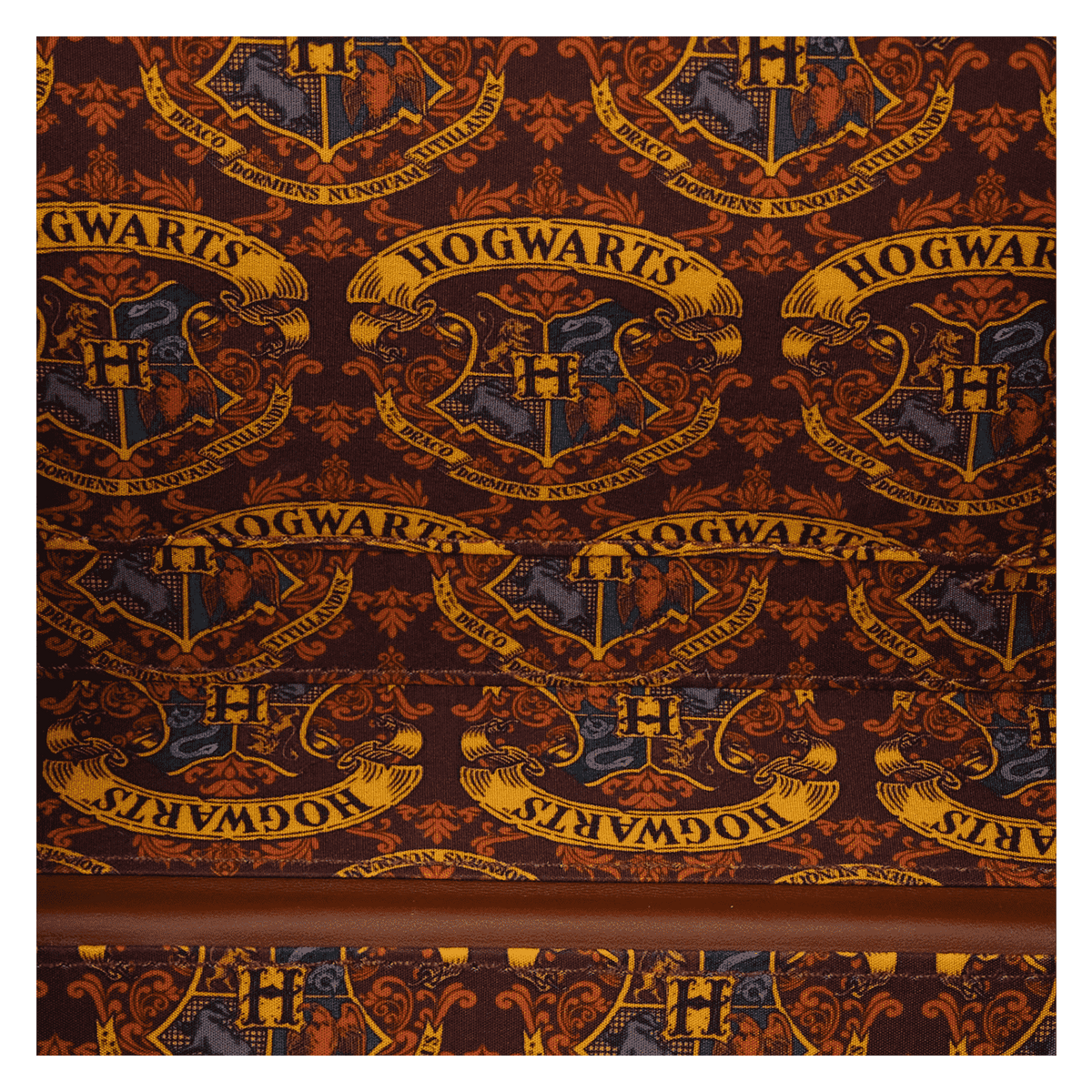 Harry Potter Hogwarts Express Luggage Trunk Crossbody Bag - US 4329
