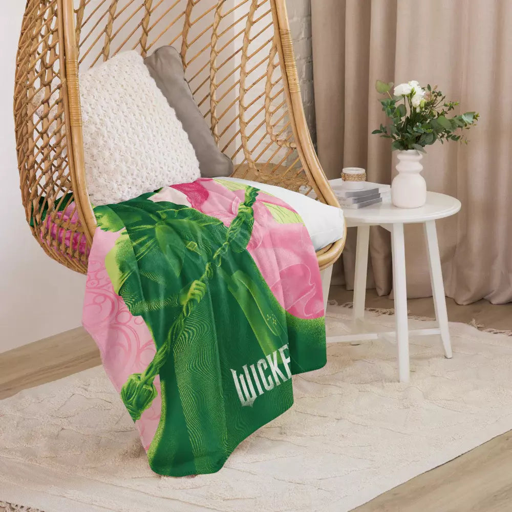 Wicked Elphaba Glinda Sherpa Blanket - US 2797